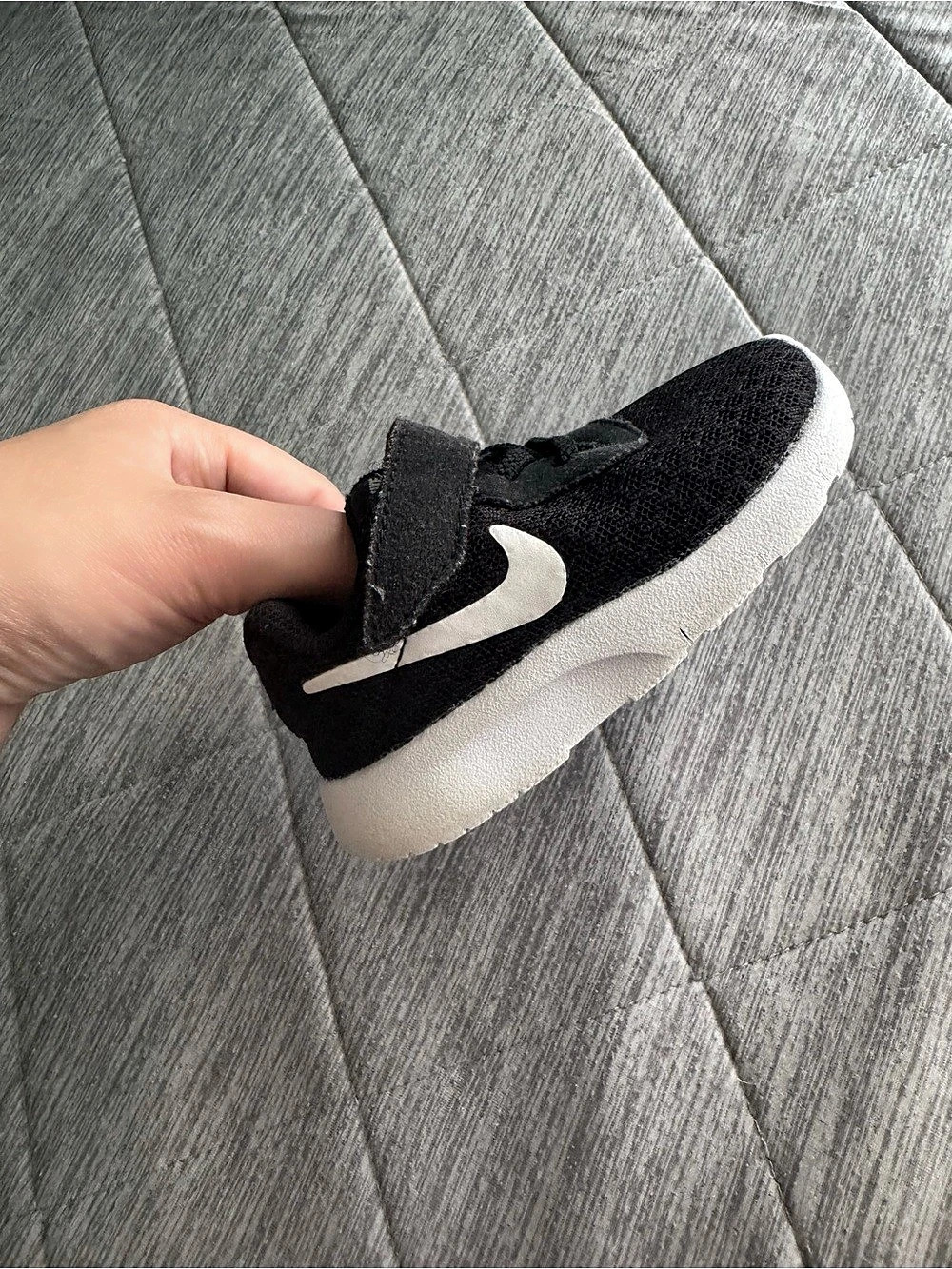 Nike Tanjun TDV Black & White Baby US 5C Sneakers